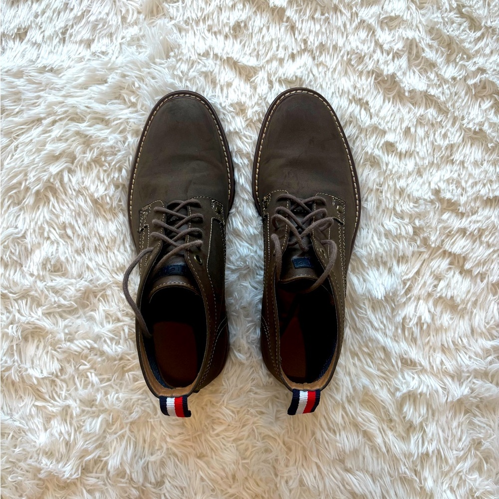 🤍 Tommy Hilfiger Brown Boots
